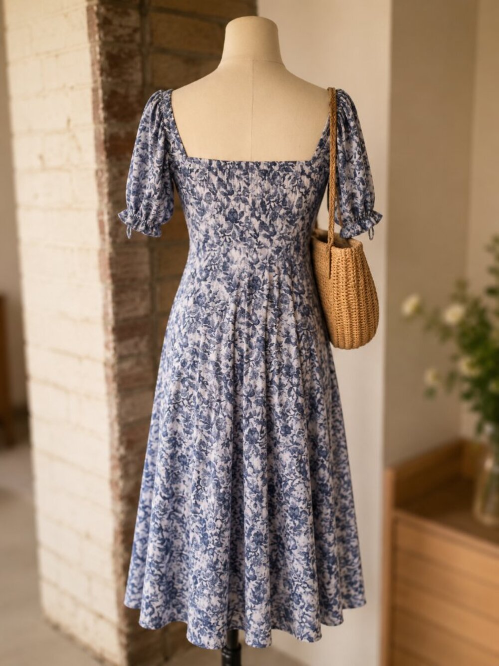 Abercrombie & Fitch Blue Floral Smocked Mini Dress Puff Sleeve XS Cottagecore - Picture 2 of 6
